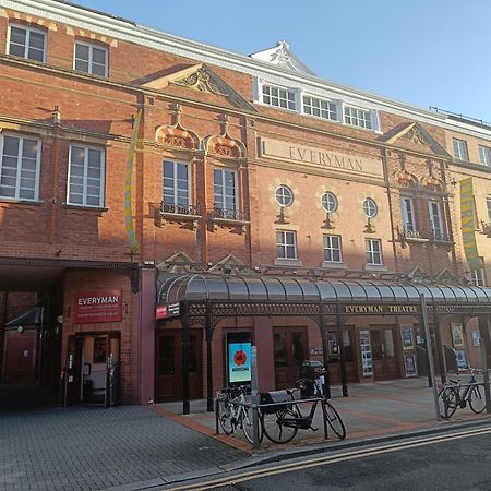Rooms On The Prom Cheltenham Eksteriør bilde