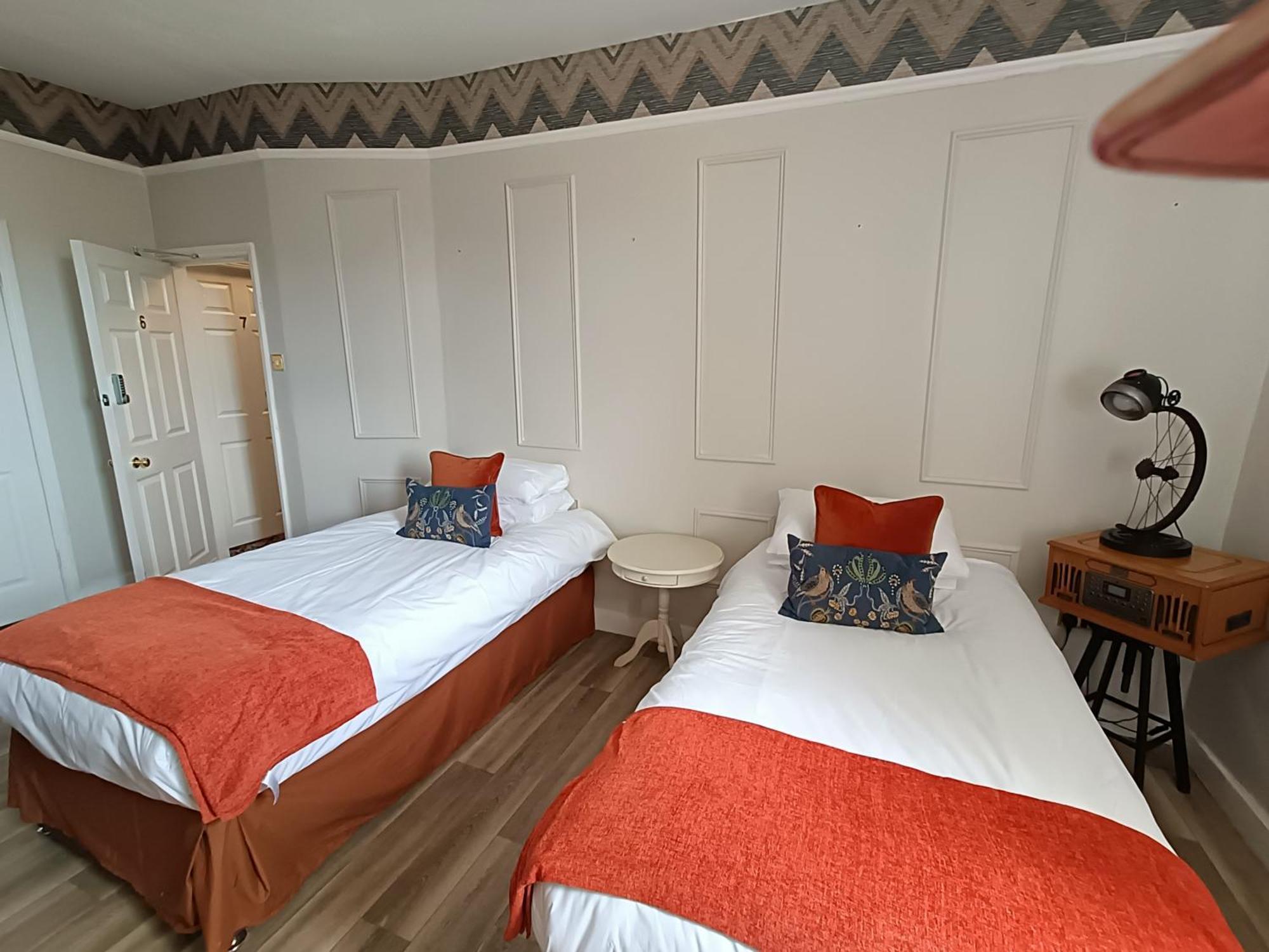Rooms On The Prom Cheltenham Eksteriør bilde