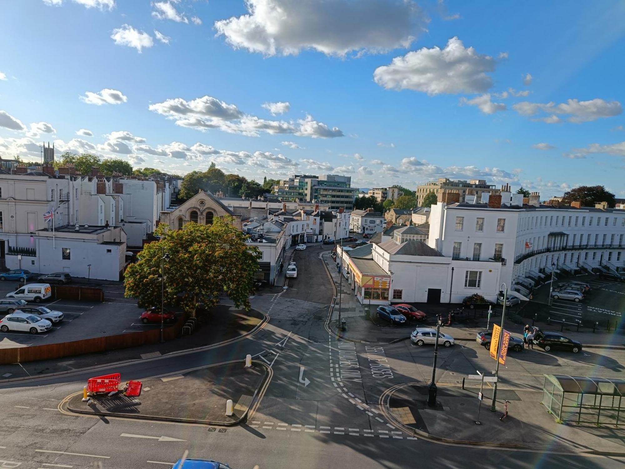 Rooms On The Prom Cheltenham Rom bilde