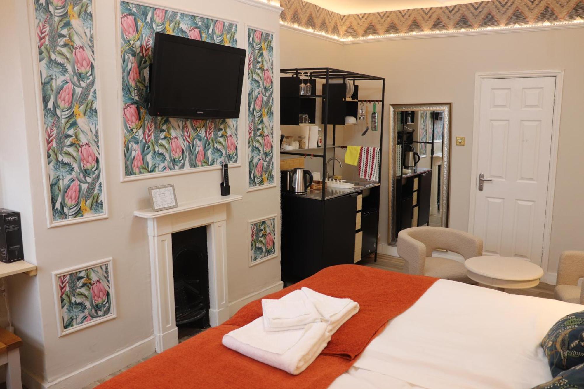 Rooms On The Prom Cheltenham Eksteriør bilde