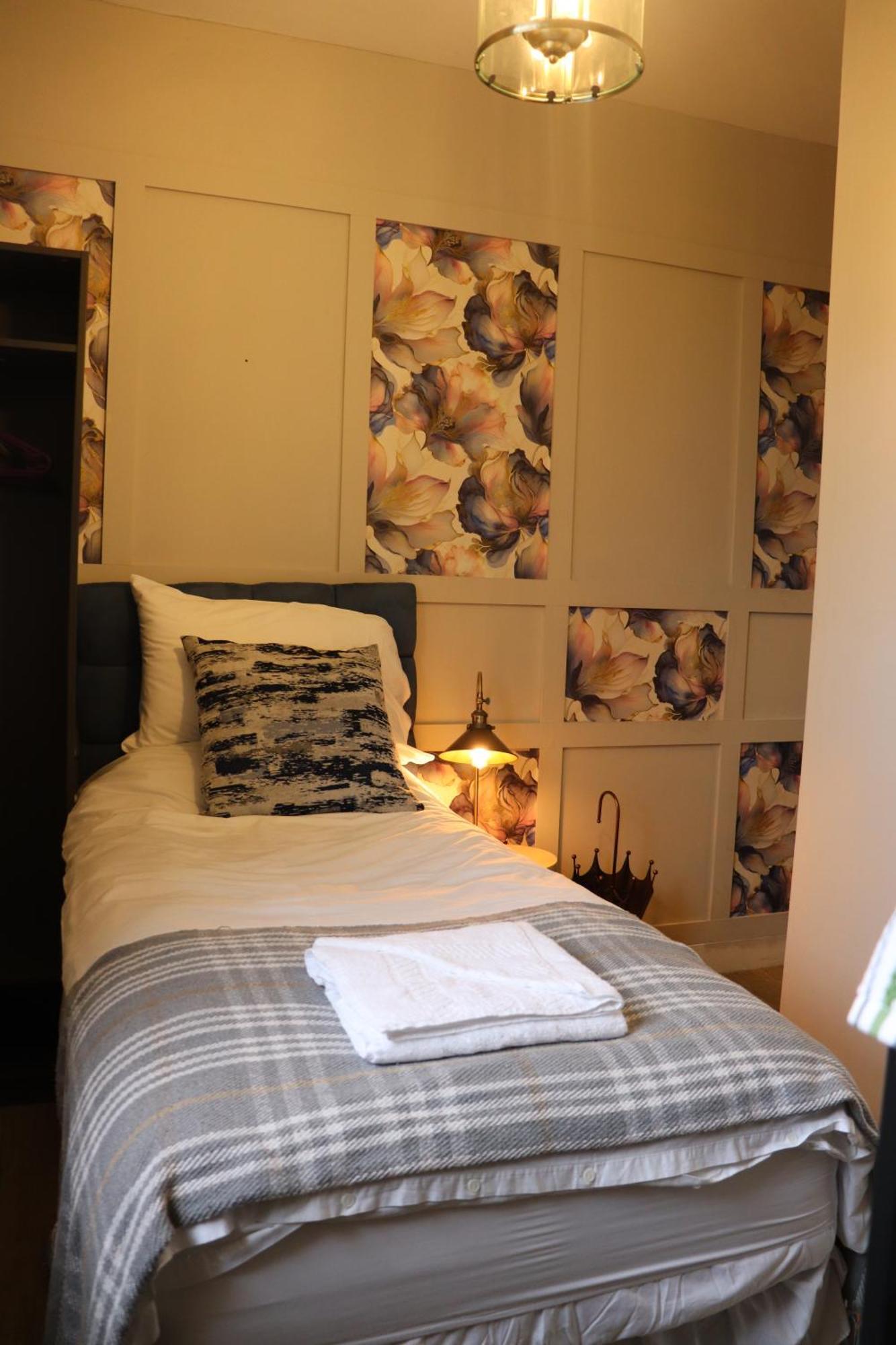 Rooms On The Prom Cheltenham Eksteriør bilde