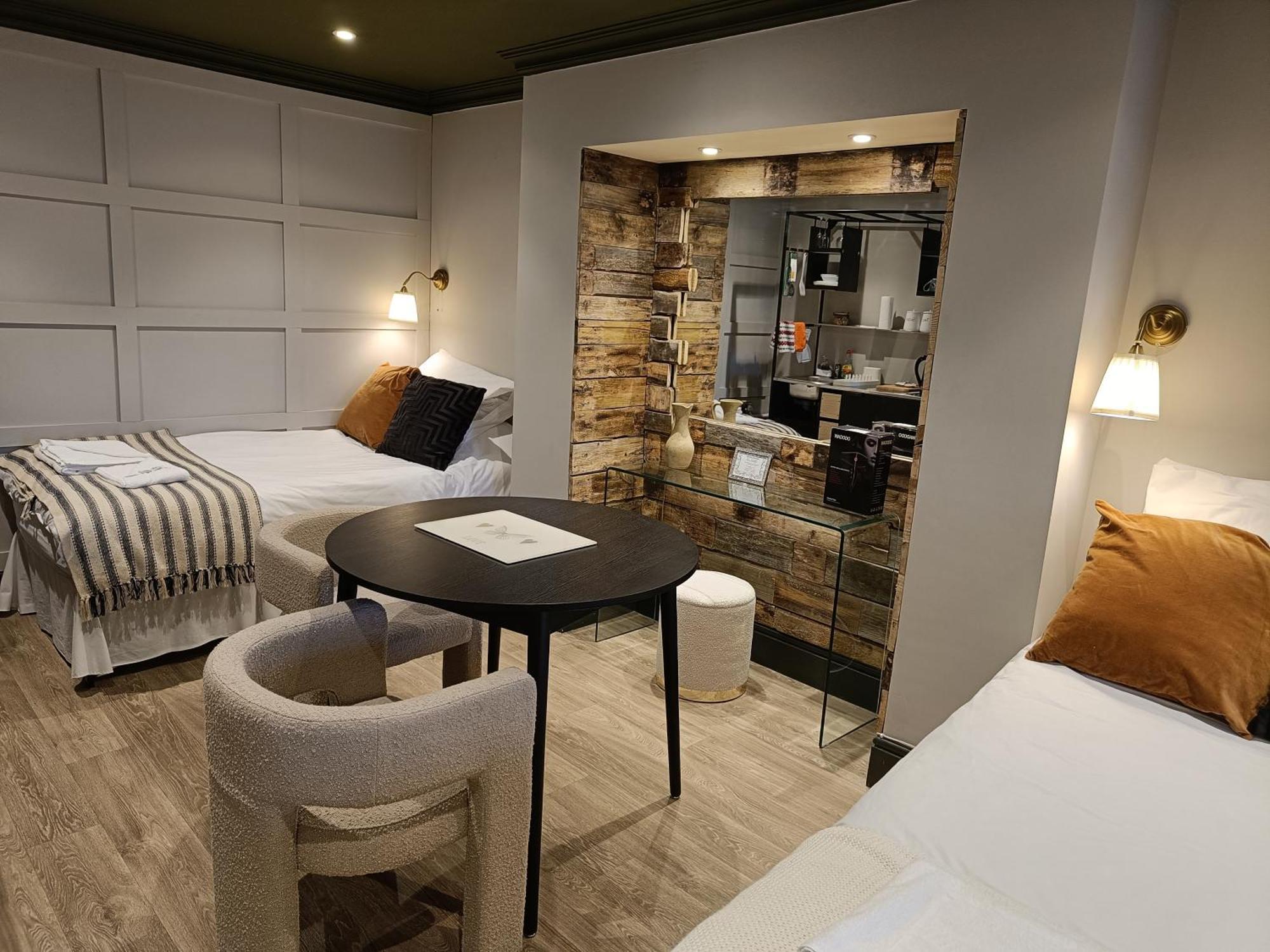Rooms On The Prom Cheltenham Eksteriør bilde